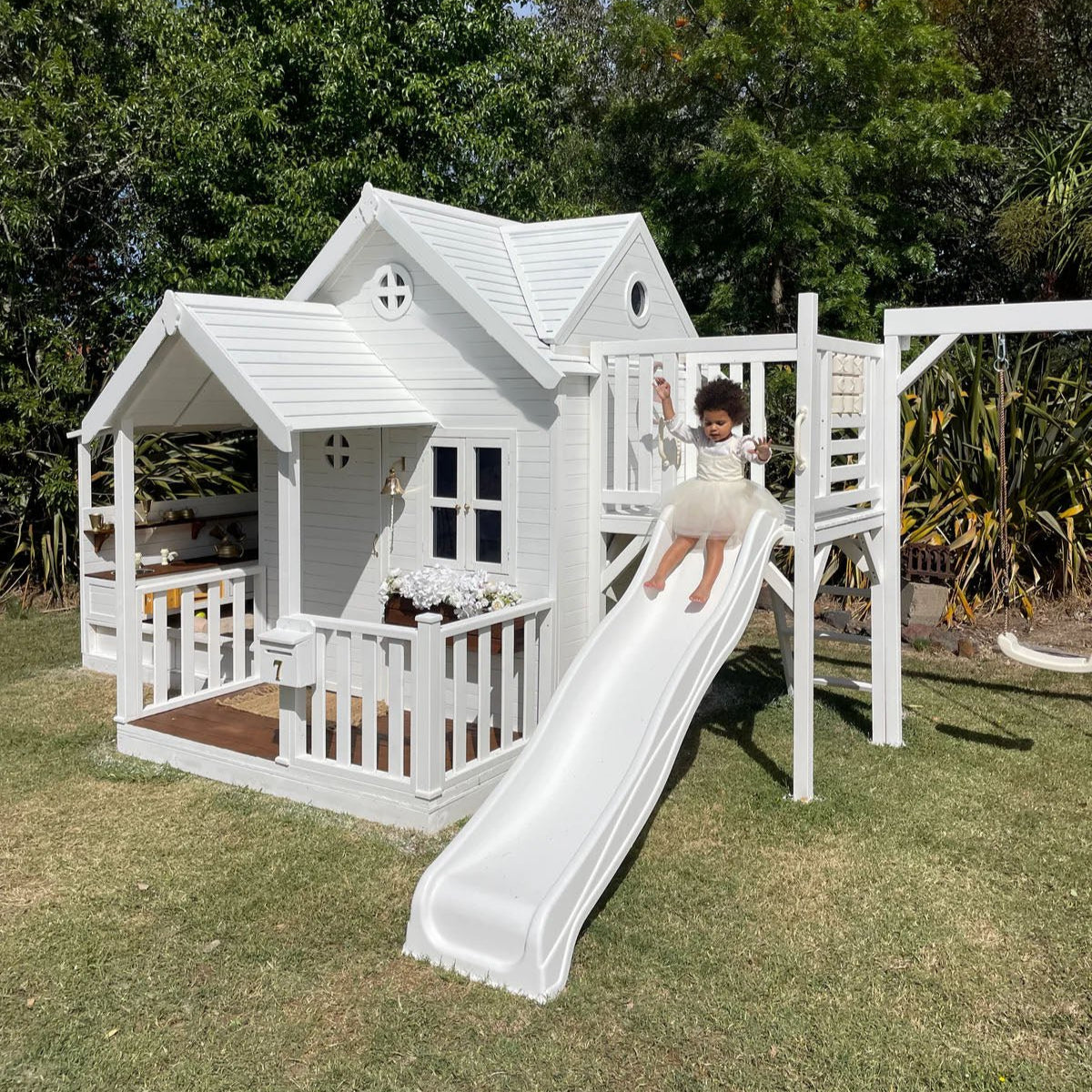 Jolly Shack Cubby House